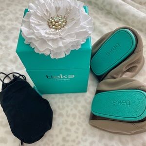 Tiek’s Ballet Flats